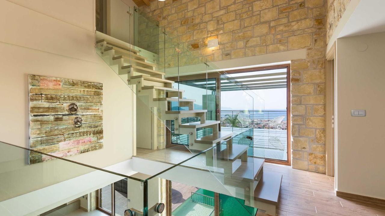 Villa Emilia I Luxury, Amazing Seaview, Next To The Town Kíssamos Zewnętrze zdjęcie